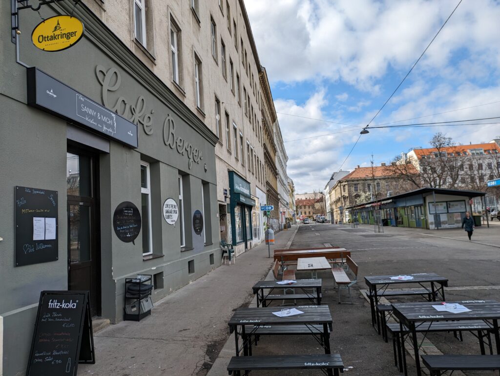 Sanny & Michi Das Wirtshaus am Yppenplatz Aussenansicht